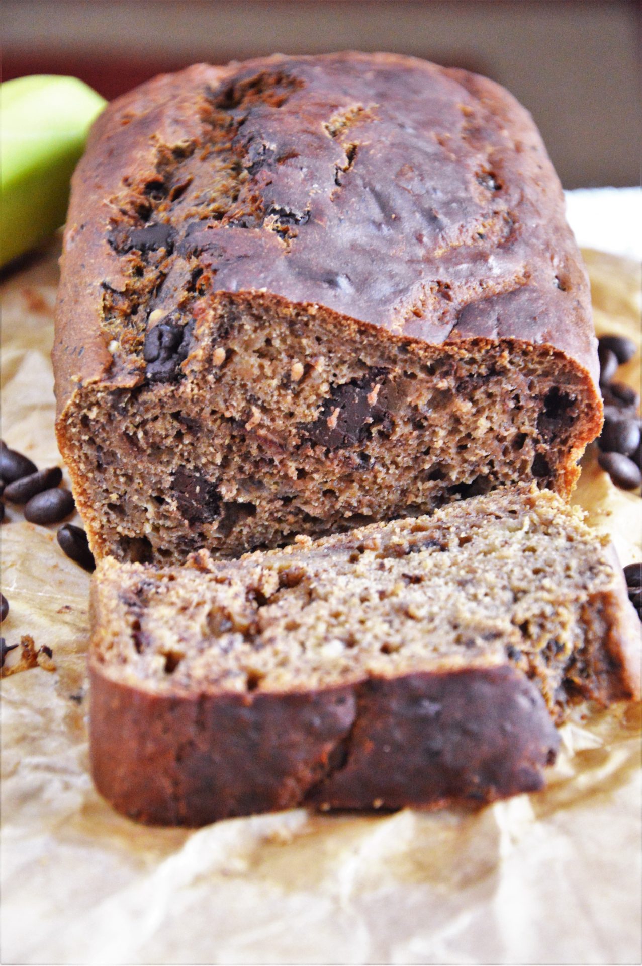 Fit chlebek bananowy bez cukru w całości z kawą i czekoladą