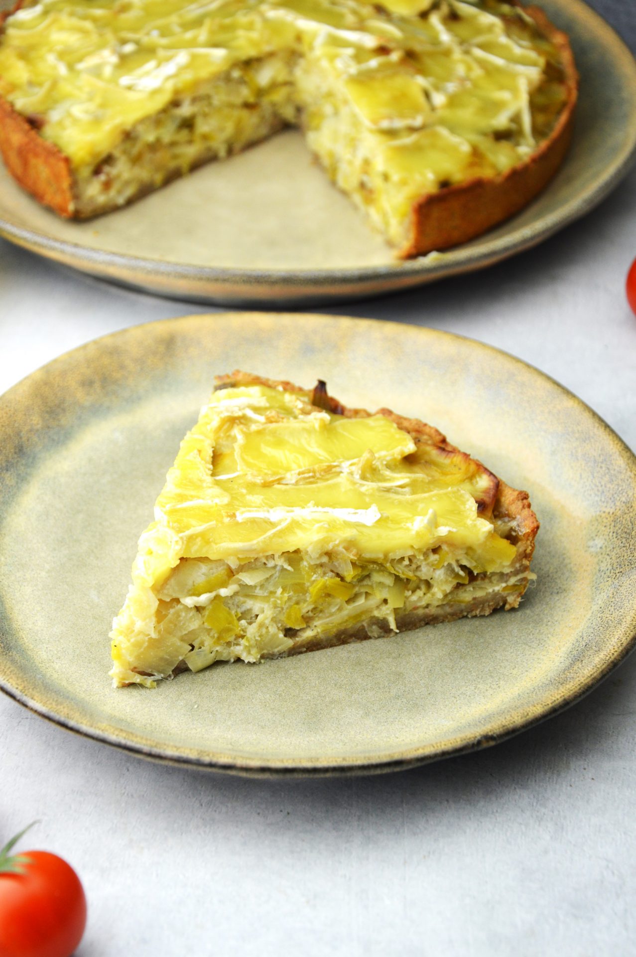 Fit tarta z porami - kawałek na talerzu