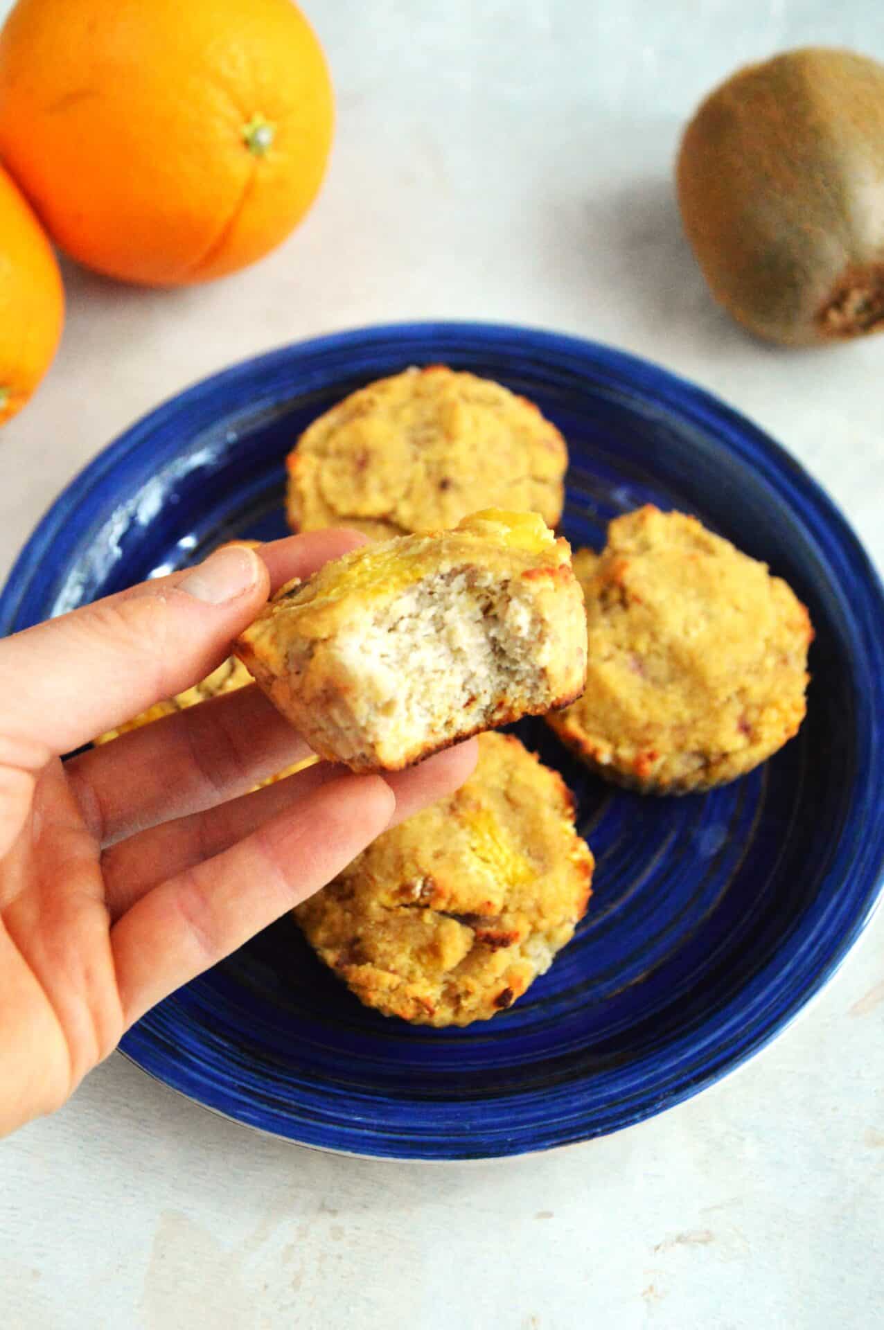 Ekspresowe muffinki bez miksera z mąki kokosowej z mango